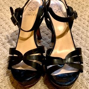 Vince Camuto adorable black heels